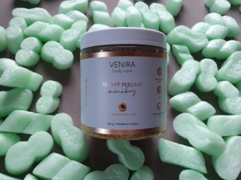 Tělový peeling Venira