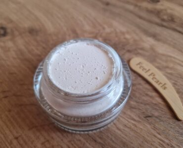 Perlový prášek FeelPearls 100_ Pure Pearl Powder - 03